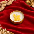 Load image into Gallery viewer, Golden garder urli Candle